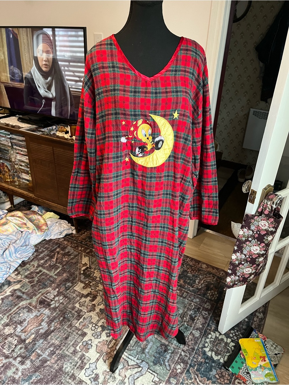 Vintage Warner Bros. Tweety Bird Red and Green Plaid Nightgown XL